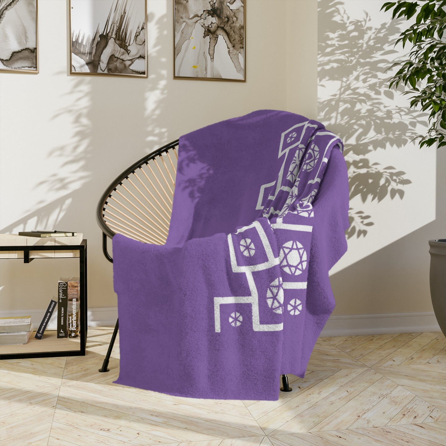 Cozy Geometric Velveteen Blanket